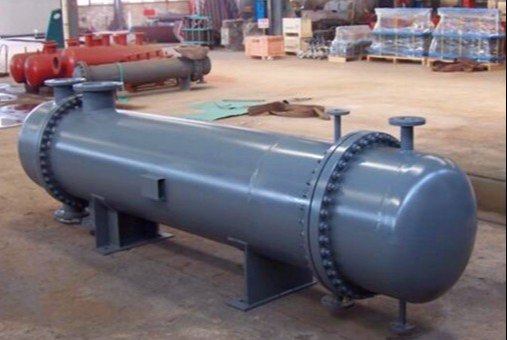 Shell Tube Condensor